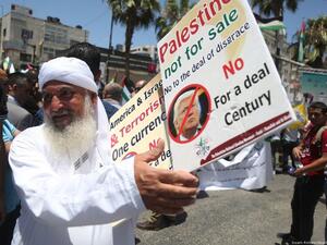 European officials demand rejection of US ‘deal of the century’ (Twitter)