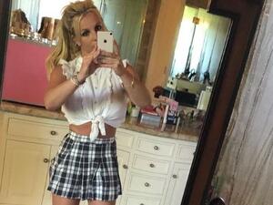 Britney Spears  (Twitter) 