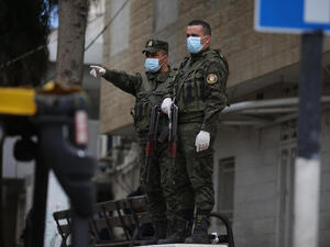 في حال دخول أي مستوطن إلى مناطق السلطة الفلسطينية، "ستسلمه أجهزة الأمن الفلسطينية إلى الصليب الأحمر