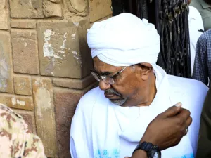  عمر البشير
