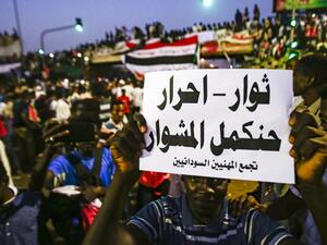 السودان.. المجلس العسكري يحذر