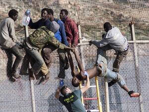 ، تعهد جونسون، بصفته مرشحا لرئاسة الحكومة البريطانية، بوضع ضوابط على الهجرة