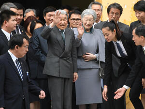 للمرة الأولى منذ قرنين.. إمبراطور اليابان يتخلى عن العرش