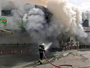مطالبة جماعة حزب الله وحركة أمل الشيعيتين باختيار وزير المال في الحكومة الجديدة يضرب المبادرة الفرنسية