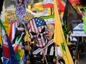 ايران تحرض على اميركا وتعتبرها الشيطان الاكبر ثم تتبرأ من مهاجمتها