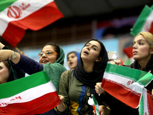  لم يستبعد التقرير أن يغير "داعش" استراتيجيته الحالية ويسعى لمحاكاة تنظيم "القاعدة" من أجل بناء قوته من جديد