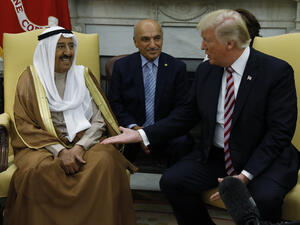 عقد لقاء بين الرئيسين الأمريكي دونالد ترامب والإيراني حسن روحاني بات خيارا مرجحا