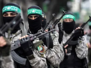 وتتكتم مصر و”حماس” وإسرائيل، على فحوى المفاوضات الجارية.