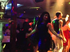 ديسكو محترم للعائلات في جدة و البار حلال 