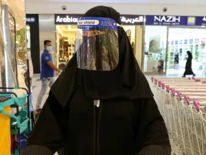 ماكرون يدعو واشنطن إلى تصدير اللقاح