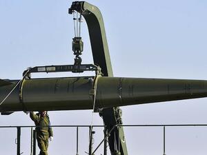 أحال الرئيس الروسي #فلاديمير_بوتين، مشروع قانون لتمديد معاهدة "#نيو_ستارت" مع #الولايات_المتحدة 5 أعوام جديدة إلى البرلمان