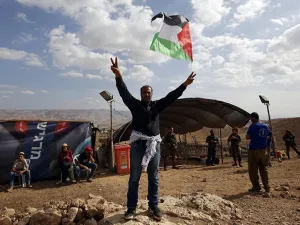 هذه هي العملية الثانية التي تقوم بها قوات الاحتلال باطلاق النار على فلسطيني