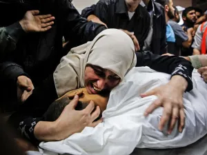 العدوان الاسرائيلي استمر 11 يوما مخلفا 255 شهيدا، بينهم 39 امرأة، و67 طفلا