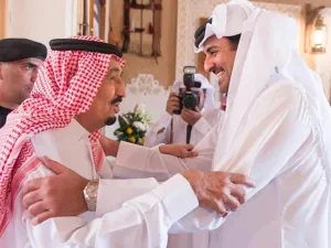 كانت السعودية قد أعادت سفيرها إلى قطر في يونيو الماضي