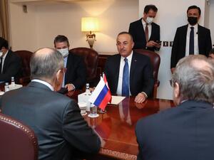 وزراء خارجية قطر وتركيا وروسيا يلتقون في الدوحة