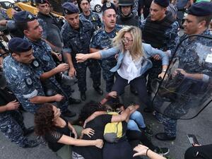 3 أشخاص على الأقل أصيبوا بجراح، أحدهم بالرصاص 