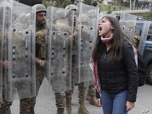لبنان إحدى أكبر دول العالم المثقلة بعبء الدين