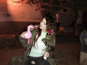 رائدة وقاف : «مايا كوجك الصّبية الرّائعة والمذيعة اللطيفة... استعجلتِ الرّحيل يا غالية».