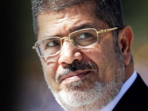 وجهت لمرسي أحكام عدة منذ عزله، منها التخابر مع جهات أجنبية وقضية الفرار من السجن إبان ثورة 2011