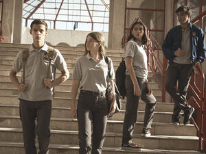 شبكة نت فليكس ردت بقوة على هذه الحملة ووصفت الحملة ضد المسلسل والممثلين بأنه حملة تنمر مرفوضة