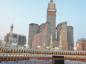 60 الف حاج في مكة هذا العام