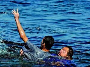 من بين الجثث المنتشلة 10 لرجال وتسع لنساء ورضيع