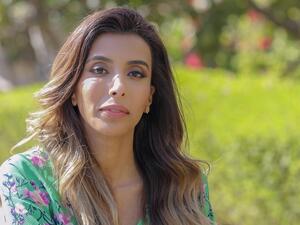 الطريقة هي ان تحمل امرأة بويضة مخصبة لامرأة أخرى في رحمها