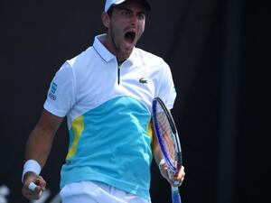 إليوت بنشيتريت