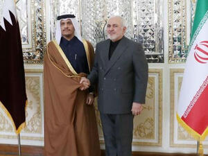 وزير الخارجية القطري محمد بن عبدالرحمن يلتقي نظيره الإيراني جواد ظريف