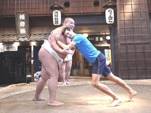 نوفاك ديوكوفيتش يتحدى أكيبونو تارو