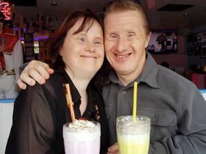 ماريان بيلينغ" و"تومي بيلينغ" ماريان بيلينغ" و"تومي بيلينغ"