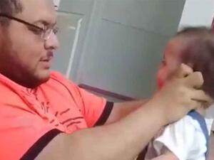 فيديو لأب يعذب طفلته يثير الجدل والسلطات السعودية تتدخل فيديو لأب يعذب طفلته يثير الجدل والسلطات السعودية تتدخل