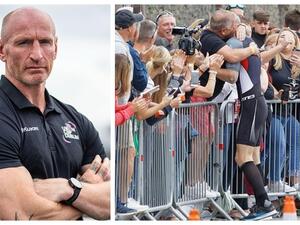 غاريث توماس يبكي في أحضان زوجه غاريث توماس يبكي في أحضان زوجه