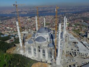 مسجد "تشامليجا" 