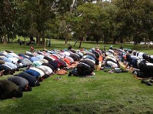 صلاة الإستسقاء في مدينة أديليد الأسترالية 