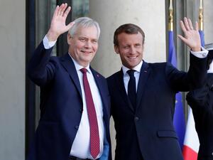 رئيس الوزراء الفنلندي  مع الرئيس الفرنسي