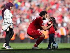 محمد صلاح وعائلته