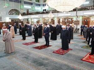 الأسد يشارك في احتفال المولد النبوي بدمشق