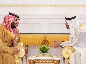 من يسعى لتسميم العلاقات بين السعودية والإمارات