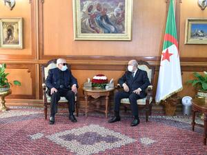 عبد المجيد تبون في استقبال الرئيس الأسبق اليمين زروال