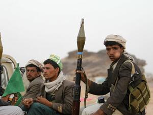 مسلحون يفجرون خطا لنقل الغاز جنوب شرق اليمن