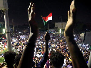 "الشيوعي السوداني" يرفض مشاركة المجلس العسكري في الحكم