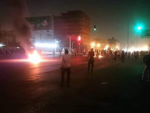 تظاهرات ليلية في السودان احتجاجا على مقتل مدني