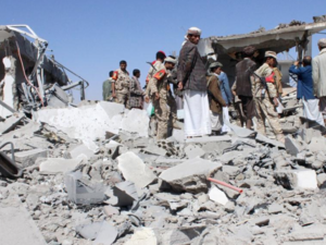 عشرات القتلى والجرحى من الأسرى بقصف استهدف سجنا شمالي اليمن