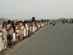 الحكومة اليمنية: نواجه تمردا في عدن مشابها لانقلاب الحوثيين