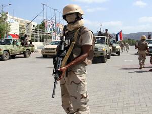  الإمارات تسحب بعض قواتها من عدن