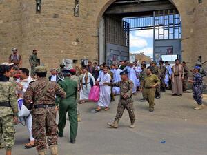 اتفاق بين الحكومة اليمنية والحوثيين على أكبر عملية تبادل للأسرى بينهم جنود سعوديون