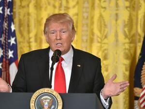 الرئيس دونالد ترامب 