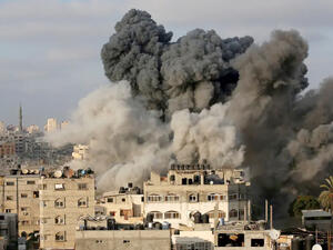 استشهاد 6 فلسطينيين من عائلة واحدة في غارة اسرائيلية على غزة