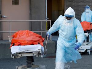 إصابات كورونا في العالم تتجاوز 3.5 مليون والوفيات تقترب من ربع مليون